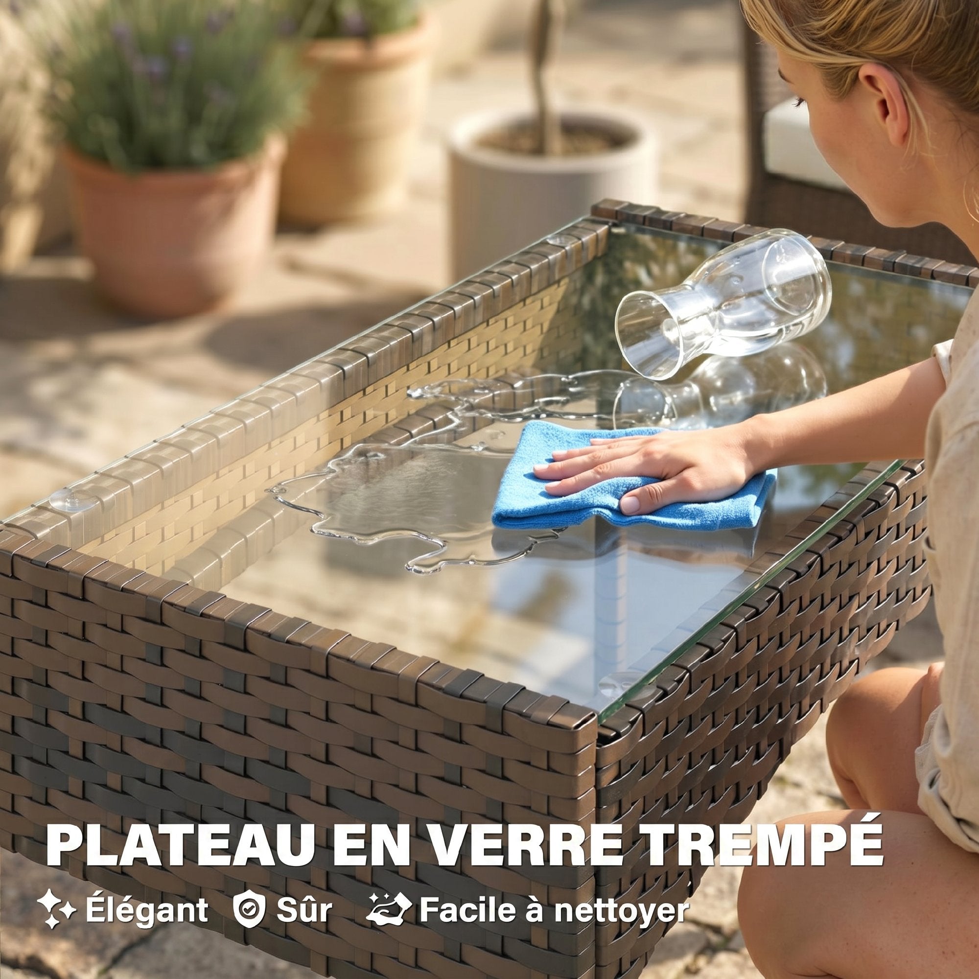 Solarias Salon de jardin extérieur 4 personnes en résine tressée avec canapés et table basse en verre trempé coussins inclus