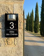 personalized-solar-house-number-plaque-black-with-silver-tex